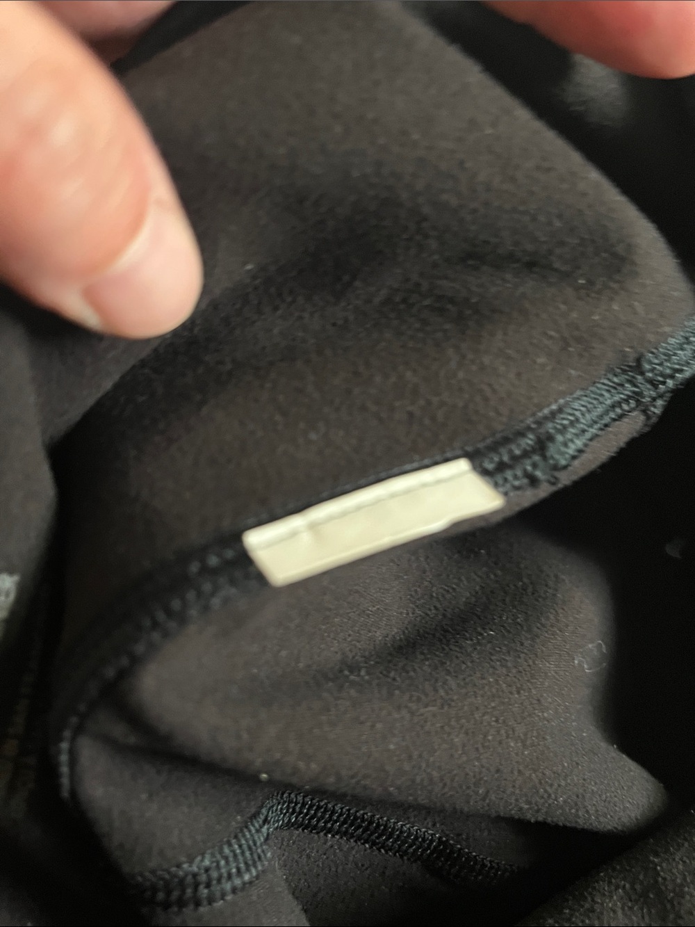 Athleta Rainier Cargo Tight – Women’s Medium – Black – Like New - Picture 8 of 11